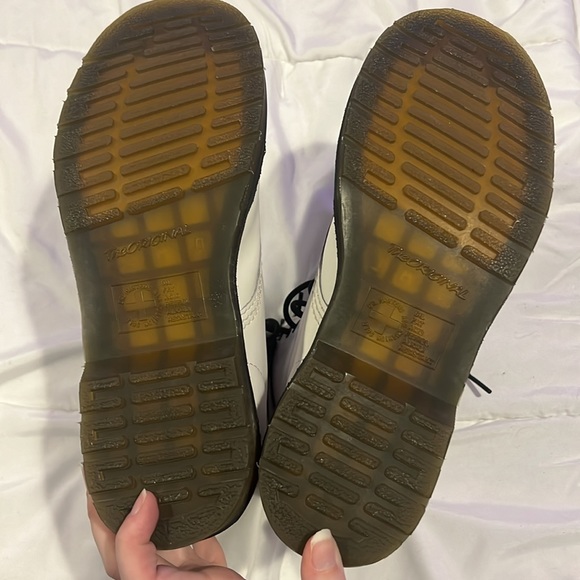 Dr Marten’s White 11821 Lace-Up Boots Women’s 8 - Picture 7 of 9